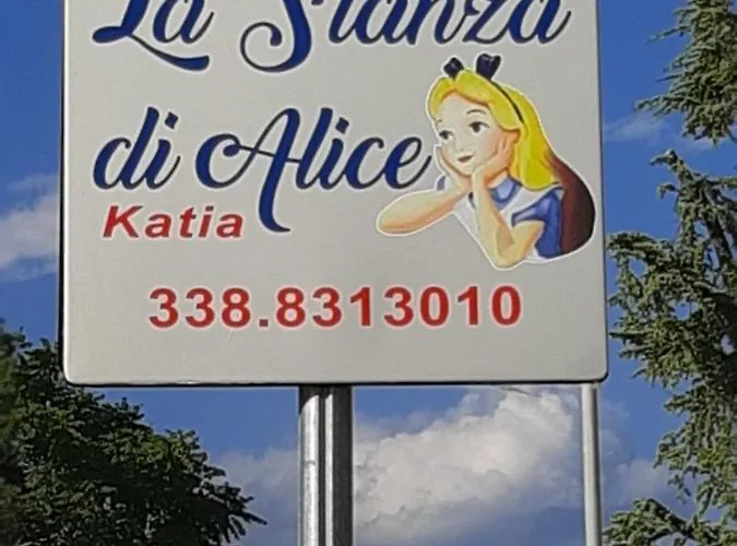 Rum i privatbostad La Stanza Di Alice Ponzano di Fermo